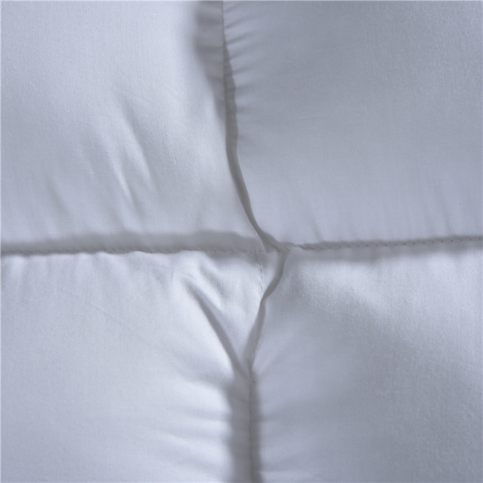 91家纺网 家纺一手货源 找家纺 赛格时代家居 全棉贡缎羽丝绒枕芯（六区定位）