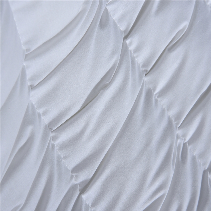 91家纺网 家纺一手货源 找家纺 赛格时代家居 全棉简约定型羽丝绒枕（决明子）