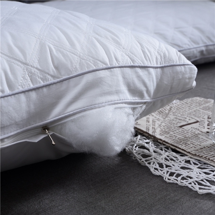91家纺网 家纺一手货源 找家纺 赛格时代家居 全棉立体绗缝酒店枕芯（白色）
