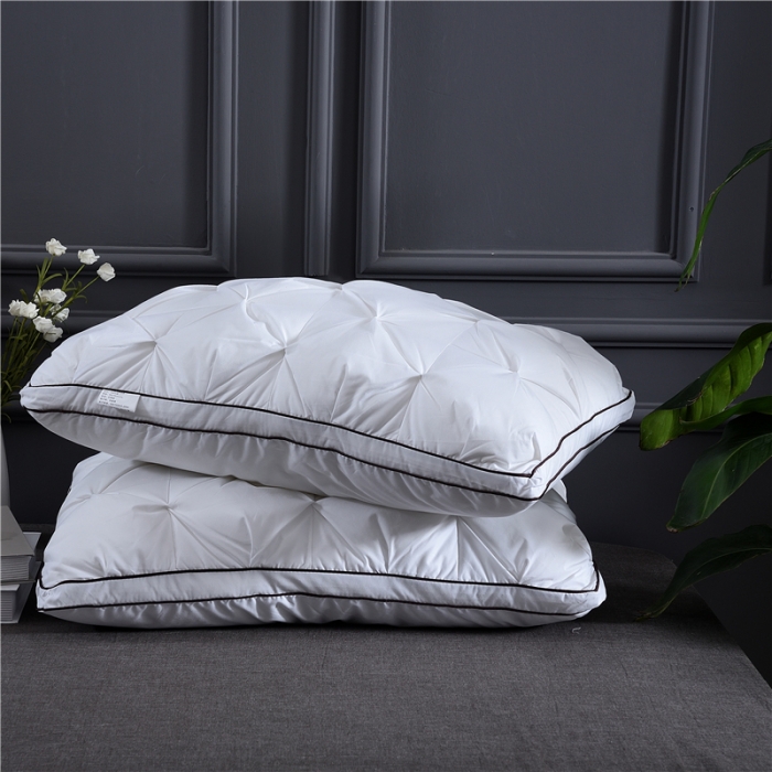 91家纺网 家纺一手货源 找家纺 赛格时代家居 全棉立体魔方羽丝绒枕芯（白色）