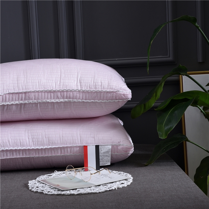 91家纺网 家纺一手货源 找家纺 赛格时代家居 全棉立体天丝羽丝绒枕芯（粉色）