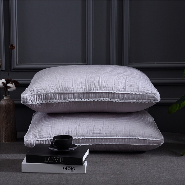 91家纺网 家纺一手货源 找家纺 赛格时代家居 全棉立体天丝羽丝绒枕芯（灰色）