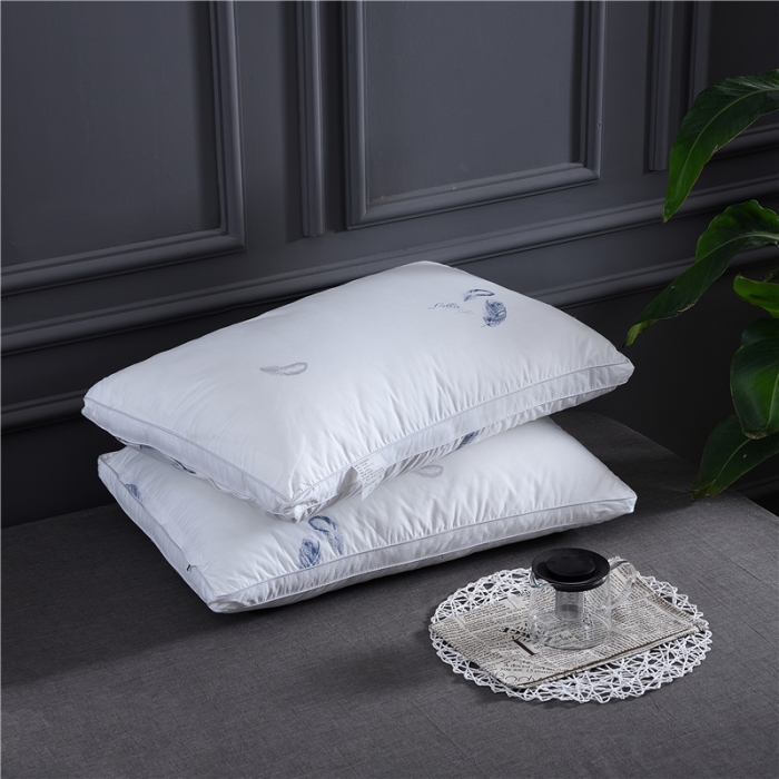 91家纺网 家纺一手货源 找家纺 赛格时代家居 全棉立体羽丝绒枕芯（羽毛）