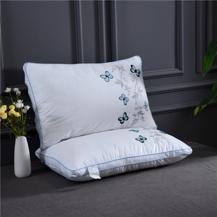 赛格时代家居枕芯 全棉立体蝴蝶绣花羽丝绒枕