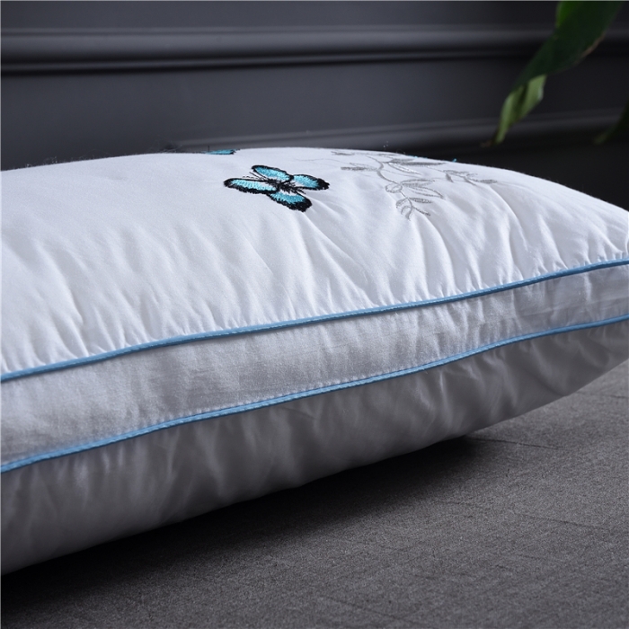 91家纺网 家纺一手货源 找家纺 赛格时代家居枕芯 全棉立体蝴蝶绣花羽丝绒枕