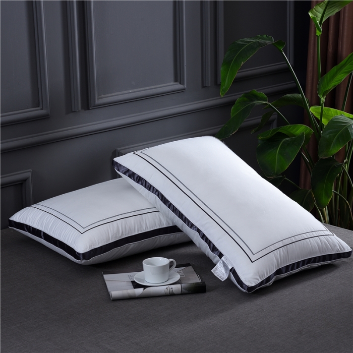 91家纺网 家纺一手货源 找家纺 赛格时代家居枕芯 全棉立体欧式简约羽丝绒枕芯（蓝色）