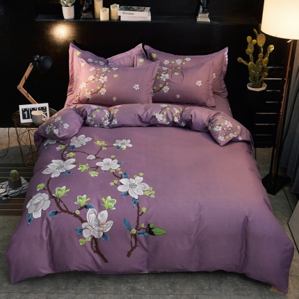 91家纺网 家纺一手货源 找家纺 卡伦家纺 2018新款爆款棉绒大版印花四件套