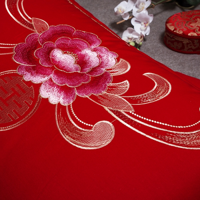 91家纺网 家纺一手货源 找家纺 慕她婚庆四件套大红色刺绣花全棉纯棉结婚六八十多件套喜事多多