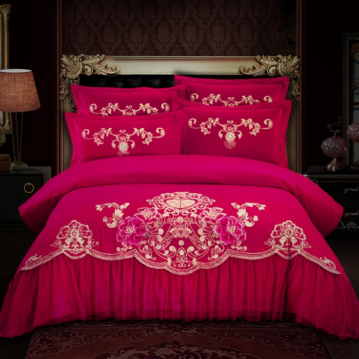 91家纺网 家纺一手货源 找家纺 慕她婚庆四件套大红色刺绣花全棉纯棉结婚六八十多件套花曼喜多