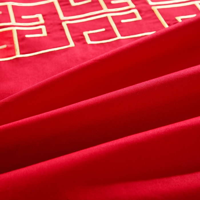 91家纺网 家纺一手货源 找家纺 慕她婚庆四件套大红色刺绣花全棉纯棉结婚六八十多件套情有独钟