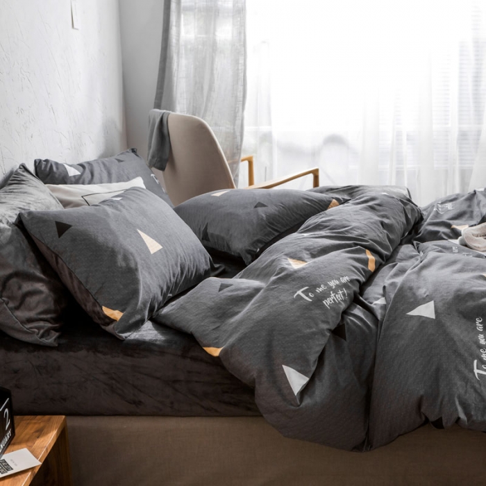 91家纺网 家纺一手货源 找家纺 梦家居韩国简约纯棉水晶绒四件套A版全棉B版水晶绒四件套