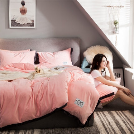 91家纺网 家纺一手货源 找家纺 慕梵2018新品纯色双面水晶绒四件套宽边拼角宝宝绒套件