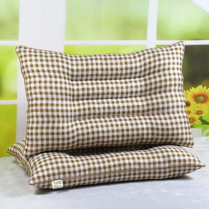 91家纺网 家纺一手货源 找家纺 兴丝露枕芯 定型枕护颈枕 枕头