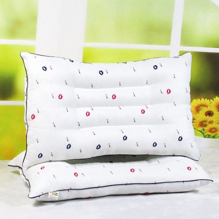 91家纺网 家纺一手货源 找家纺 兴丝露枕芯 定型枕护颈枕 枕头