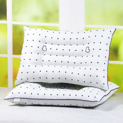 91家纺网 家纺一手货源 找家纺 兴丝露枕芯 定型枕护颈枕 枕头