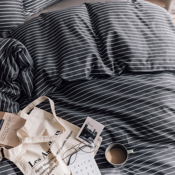 91家纺网 家纺一手货源 找家纺 简宜家居  北欧简约条纹格子纯棉四件套（2017.12总）