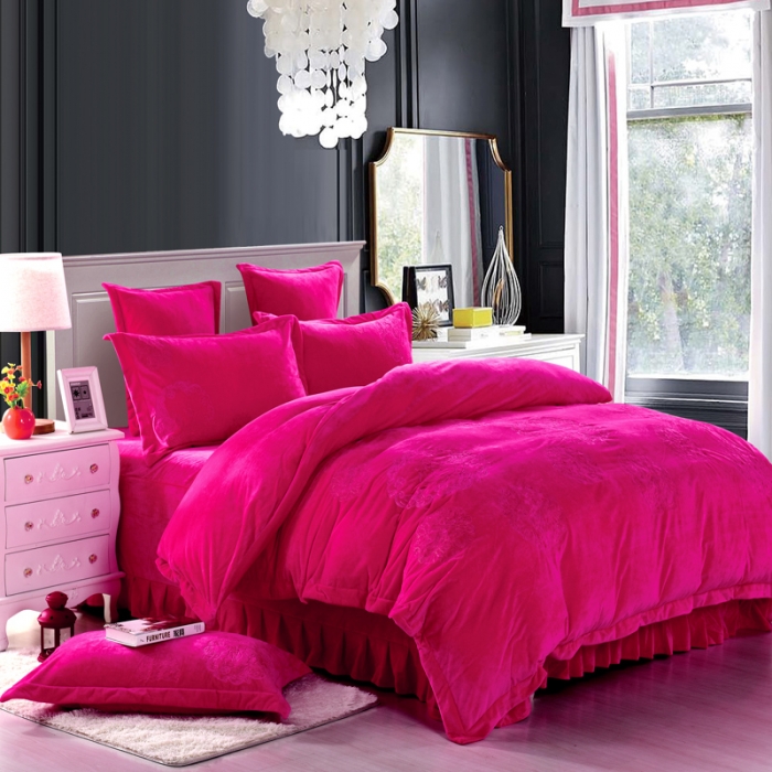 91家纺网 家纺一手货源 找家纺 宝宝绒绣花四件套