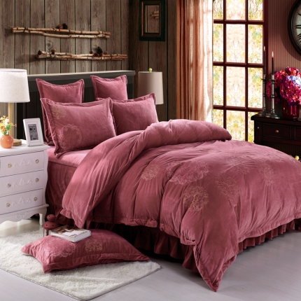 91家纺网 家纺一手货源 找家纺 宝宝绒绣花四件套