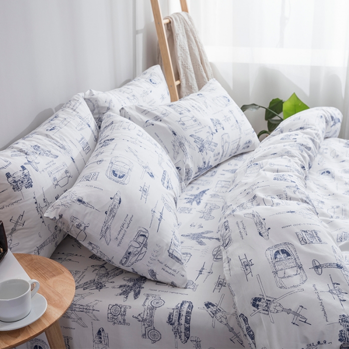 91家纺网 家纺一手货源 找家纺 感遇 素描纸飞机战队小汽车纯棉卡通儿童床单三四件套