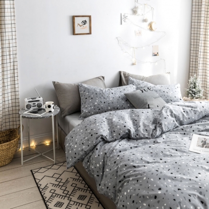 91家纺网 家纺一手货源 找家纺 （总）梦家居 2018新款北欧简约冷淡风套件