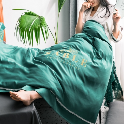 91家纺网 家纺一手货源 找家纺 慕梵2019春夏新品天丝绸四件套床上用品臻丝绸套件