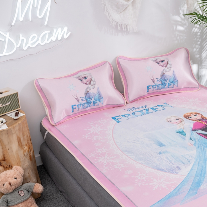 91家纺网 家纺一手货源 找家纺 迪士尼数码印花冰丝席三件套学生单人大板卡通凉席正版可授权电商