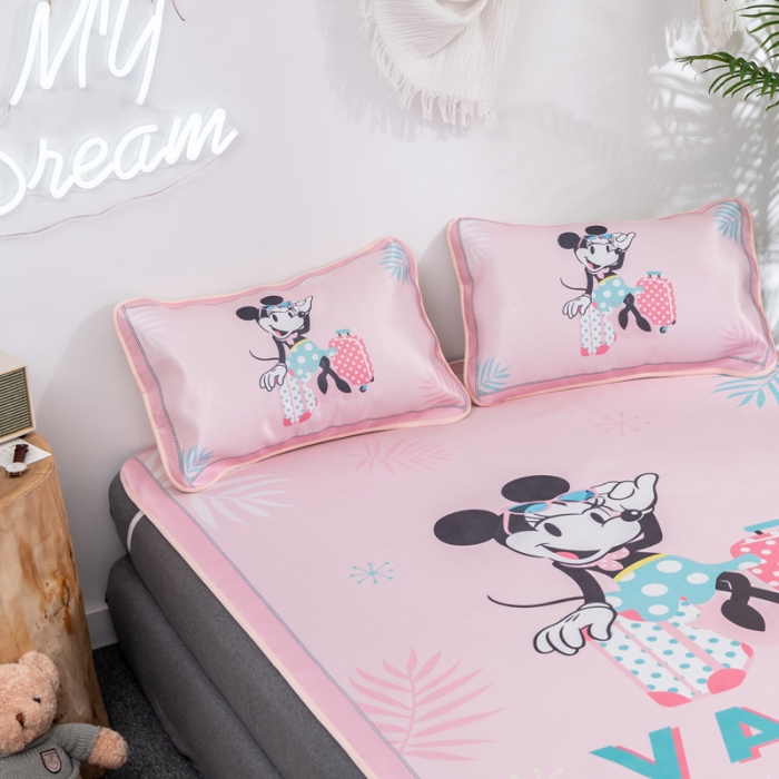 91家纺网 家纺一手货源 找家纺 迪士尼数码印花冰丝席三件套学生单人大板卡通凉席正版可授权电商