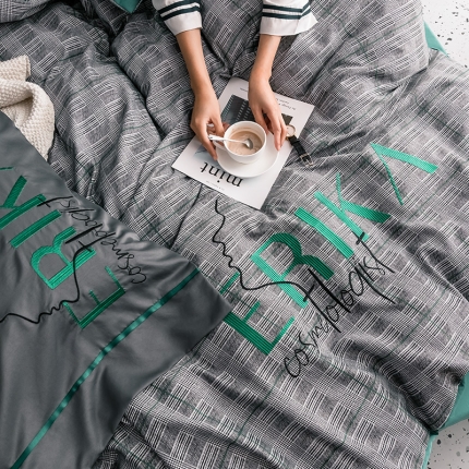 91家纺网 家纺一手货源 找家纺 2019春夏新品天丝绸四件套床上用品臻丝绸冰丝套件