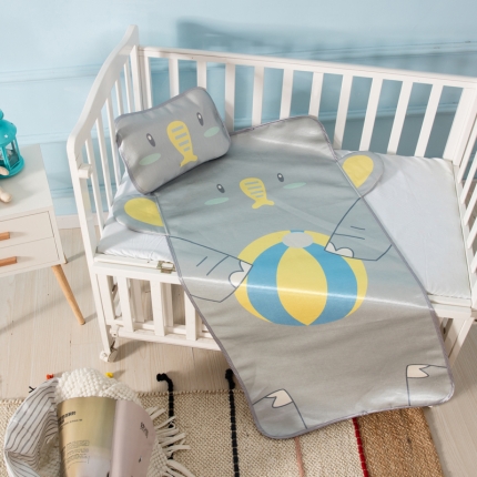 91家纺网 家纺一手货源 找家纺 2024年婴幼儿立体冰丝席三件套幼儿园专用宝宝凉席透气午睡席