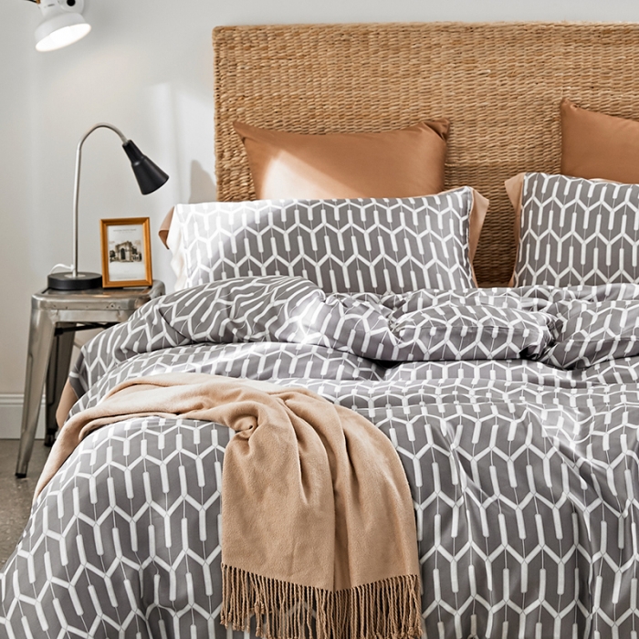 91家纺网 家纺一手货源 找家纺 2019新品60天丝印花----贺兰德