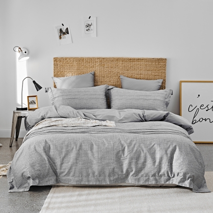 2019新款100支印花--吉利莲