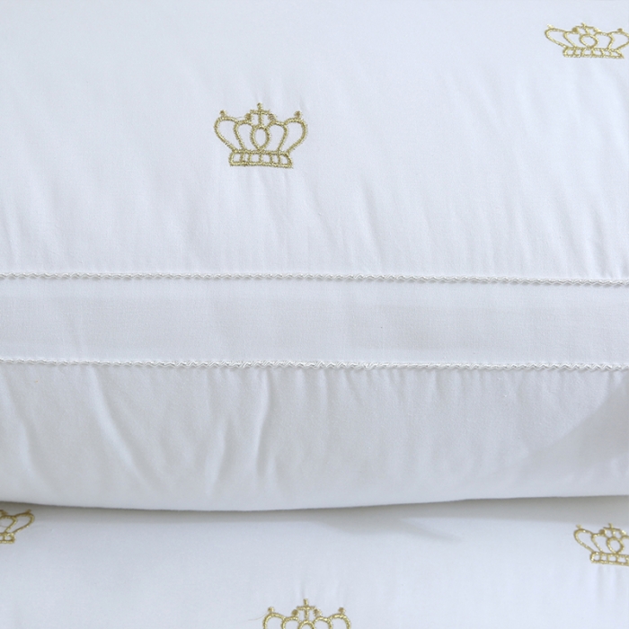 91家纺网 家纺一手货源 找家纺 （总）赛格时代家居 枕芯   全棉枕芯 全棉贡缎绣花羽丝绒枕