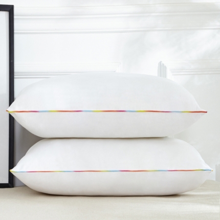 91家纺网 家纺一手货源 找家纺 （总）兴丝露枕芯 亲肤绗缝三线格枕芯 羽丝枕 舒适枕 中高枕 成人枕头 宿舍枕芯