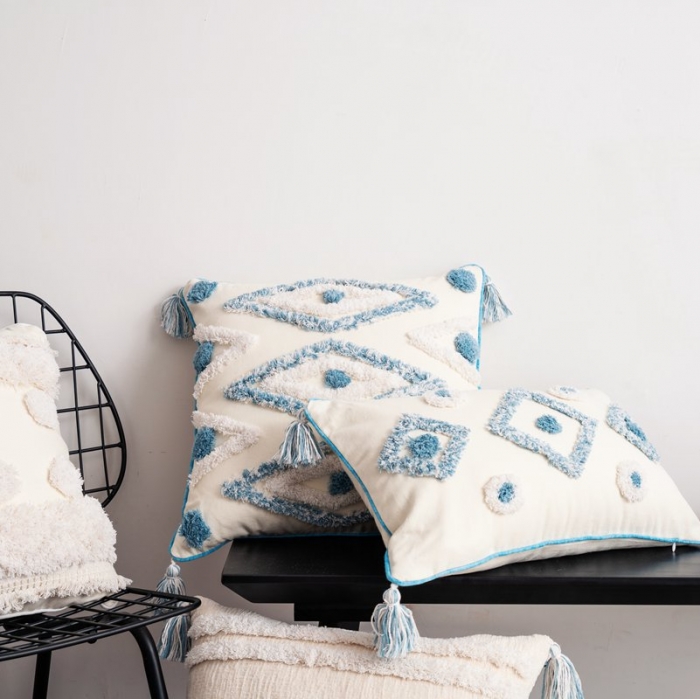 91家纺网 家纺一手货源 找家纺 美茉家居 2022新品印度手工线绣流苏抱枕纯棉帆布刺绣靠垫