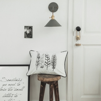 91家纺网 家纺一手货源 找家纺 美茉家居纯棉帆布黑白印花抱枕北欧简约靠垫