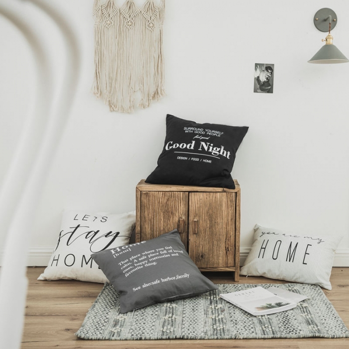91家纺网 家纺一手货源 找家纺 美茉家居全棉帆布印花靠垫北欧黑白字母纯棉抱枕HOME