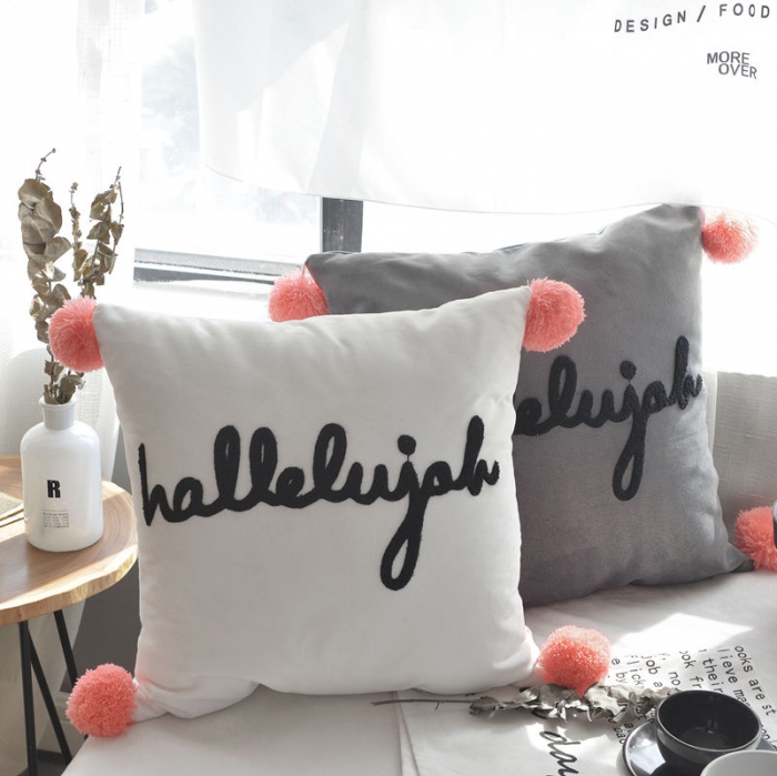91家纺网 家纺一手货源 找家纺 美茉家居 纯棉立体刺绣字母抱枕流苏球球靠垫