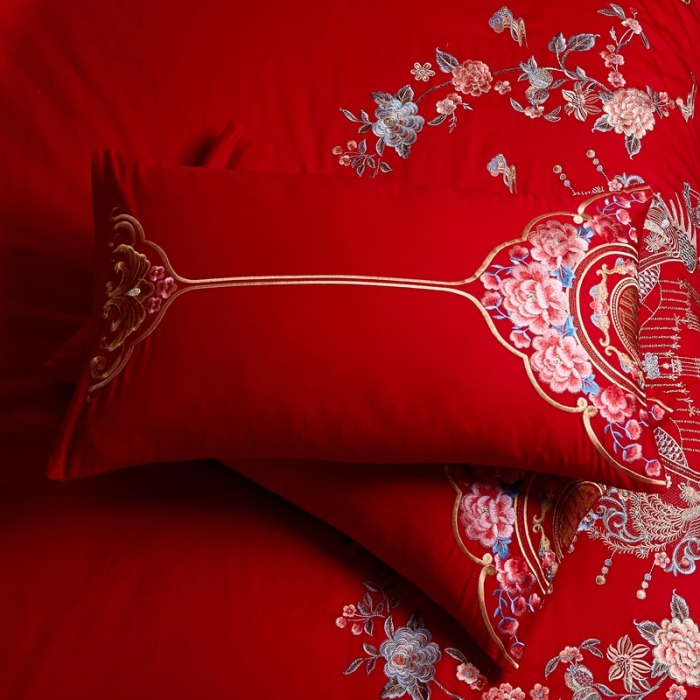 91家纺网 家纺一手货源 找家纺 2023全棉大红婚庆四件套结婚纯棉刺绣床上用品多件套