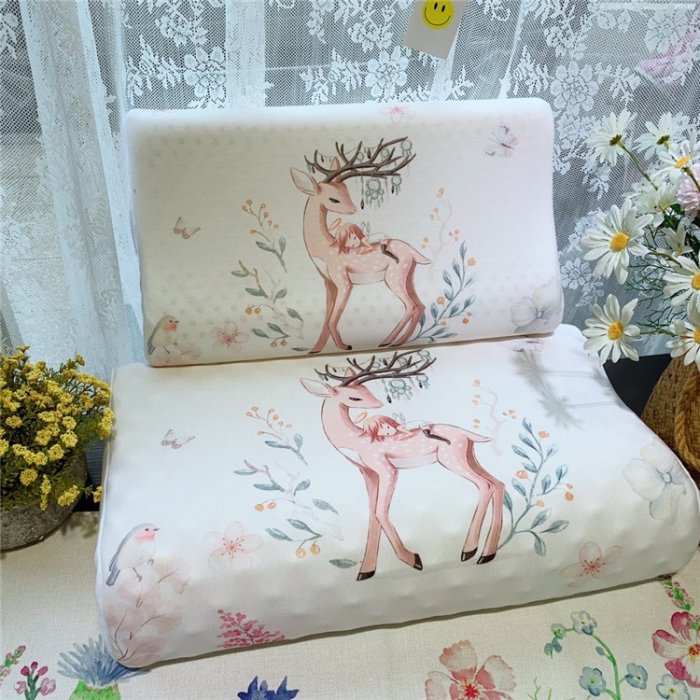 91家纺网 家纺一手货源 找家纺 皇家绅士大阪卡通风乳胶枕成人儿童乳胶枕单人乳胶枕精灵鹿