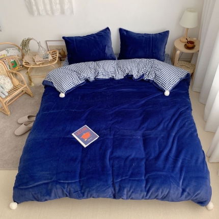 91家纺网 家纺一手货源 找家纺 2021兔兔绒四件套兔兔绒三件套牛奶绒四件套（黑波点）