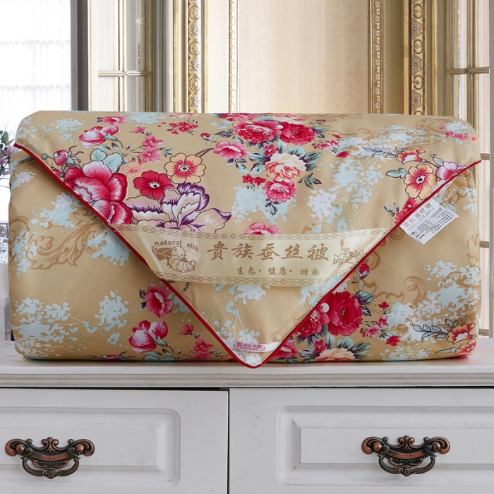 91家纺网 家纺一手货源 找家纺 鑫发家纺 2021新款丝绸印花被 国色天香金