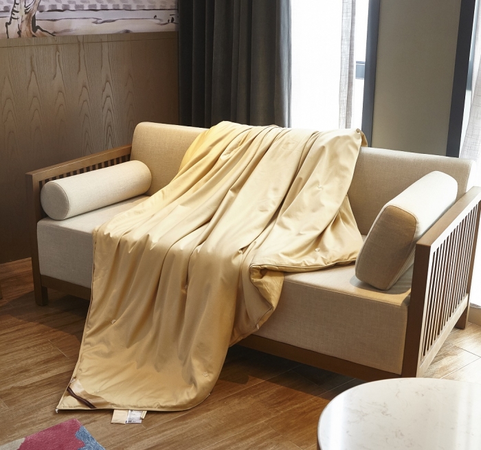 91家纺网 家纺一手货源 找家纺 蚕丝被 桑蚕丝被 纯蚕丝被   手工蚕丝被  黄金蚕丝