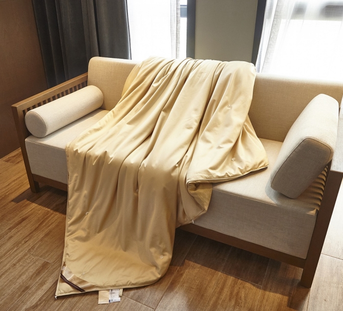 91家纺网 家纺一手货源 找家纺 蚕丝被 桑蚕丝被 纯蚕丝被   手工蚕丝被  黄金蚕丝