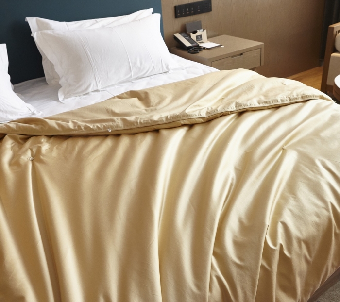 91家纺网 家纺一手货源 找家纺 蚕丝被 桑蚕丝被 纯蚕丝被   手工蚕丝被  黄金蚕丝