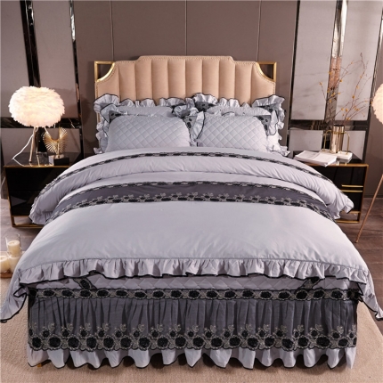 91家纺网 家纺一手货源 找家纺 总6色时尚芭莎全棉133*72黑色刺绣蕾丝宫廷风床裙款四件套