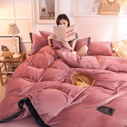 91家纺网 家纺一手货源 找家纺 慕梵 2020宽边双面水晶四件套法莱绒牛奶绒丽丝绒