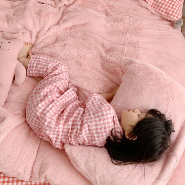 91家纺网 家纺一手货源 找家纺 2021兔兔绒四件套兔兔绒三件套（粉色）