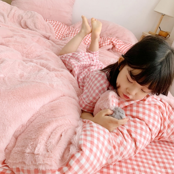 91家纺网 家纺一手货源 找家纺 2021兔兔绒四件套兔兔绒三件套（粉色）