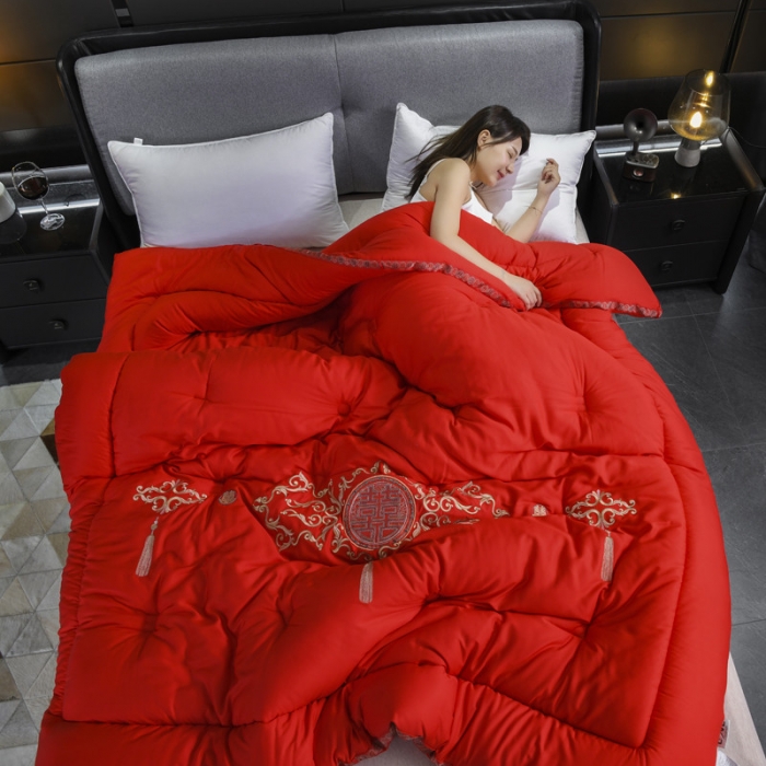 91家纺网 家纺一手货源 找家纺 丽卡家纺 2023新款永恒的爱系列冬被