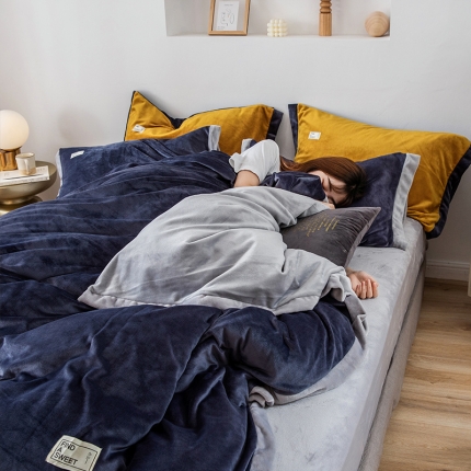 润缦 2019新款牛奶绒终版四件套 深灰浅灰